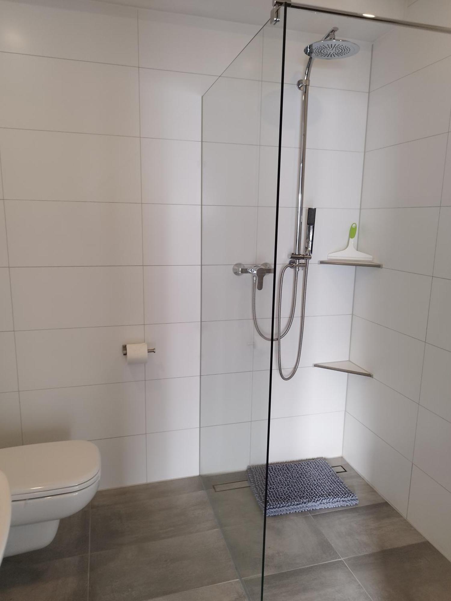 Moderne Ferienwohnung Mit Privatem Eingang - Rosa Kalletal Ngoại thất bức ảnh